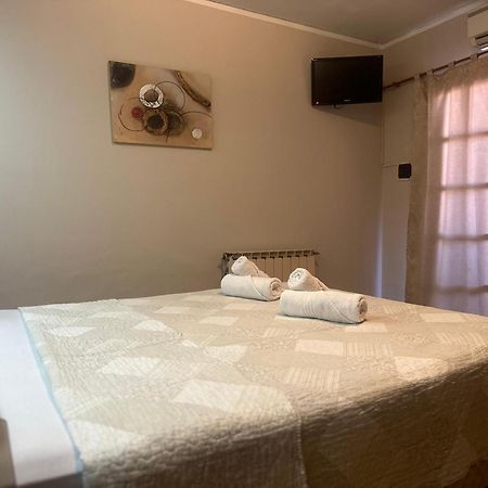 Hotel Punta Lavalle San Luis Buitenkant foto